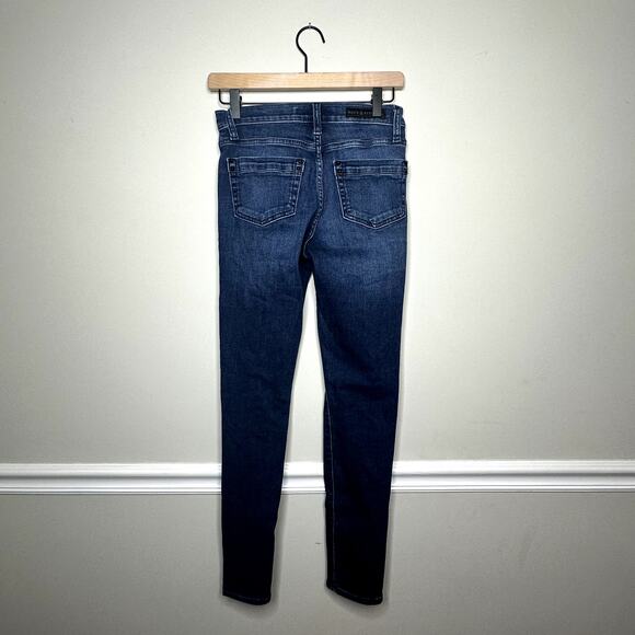 Rock & Republic Distressed Berlin Skinny Jeans - Picture 4 of 9